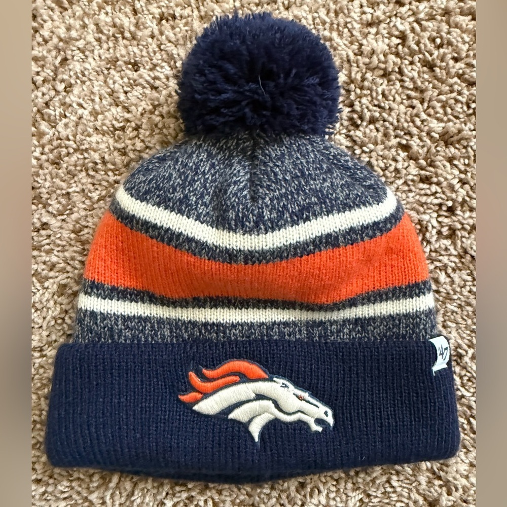 ‘47 Brand Denver Broncos Knit Beanie Pom Hat
